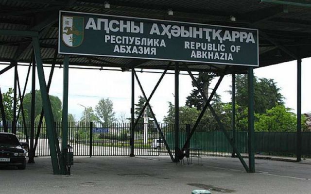 Абхазия продлила закрытие границы с Россией из-за COVID-19