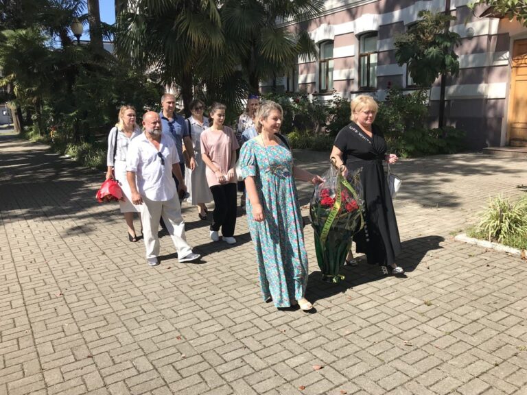 КСОРС возложил цветы к могиле великого ученого Юрия Воронова в годовщину его гибели