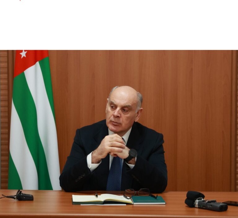 КСОРС поздравляет с днём рождения президента Республики Абхазия Аслана Георгиевича Бжания