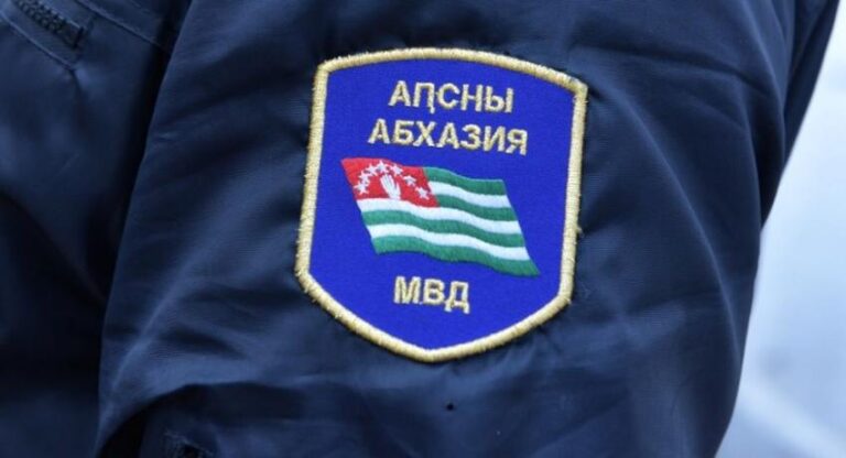 Поздравляем сотрудников милиции Абхазии со 100-летним юбилеем ведомства
